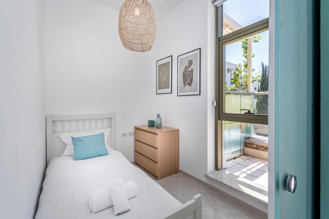 Superbe Apt Avec Terrasse Tres Proche De La Mer ! Tel Aviv-Jaffa Exterior foto